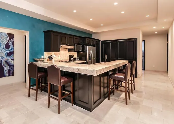 Apartment Stunning 3br With Ocean Views, Golf Course & Amenities Cabo San Lucas