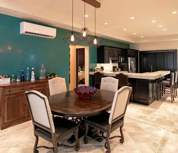 Apartment Stunning 3br With Ocean Views, Golf Course & Amenities